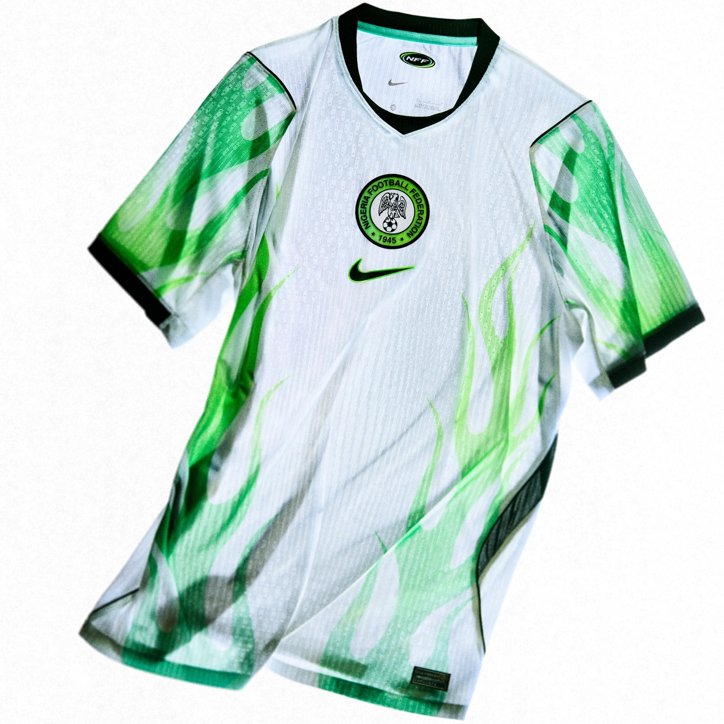 Maglie Nigeria 2026-2027 ispirate all'energia giovanile