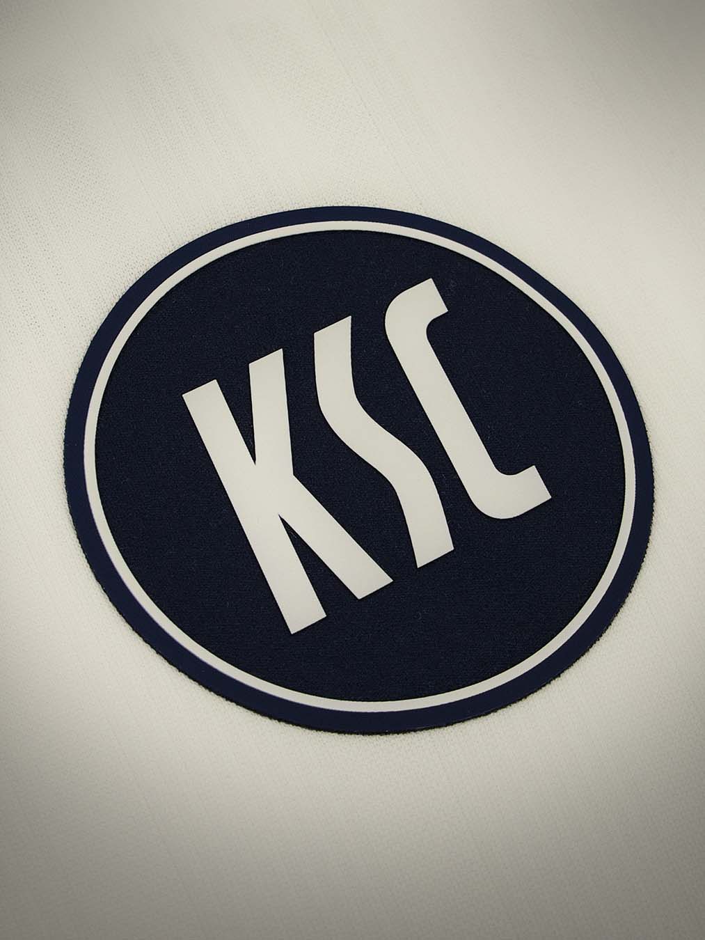 Maglie del Karlsruher SC 2026-2027 firmate Macron