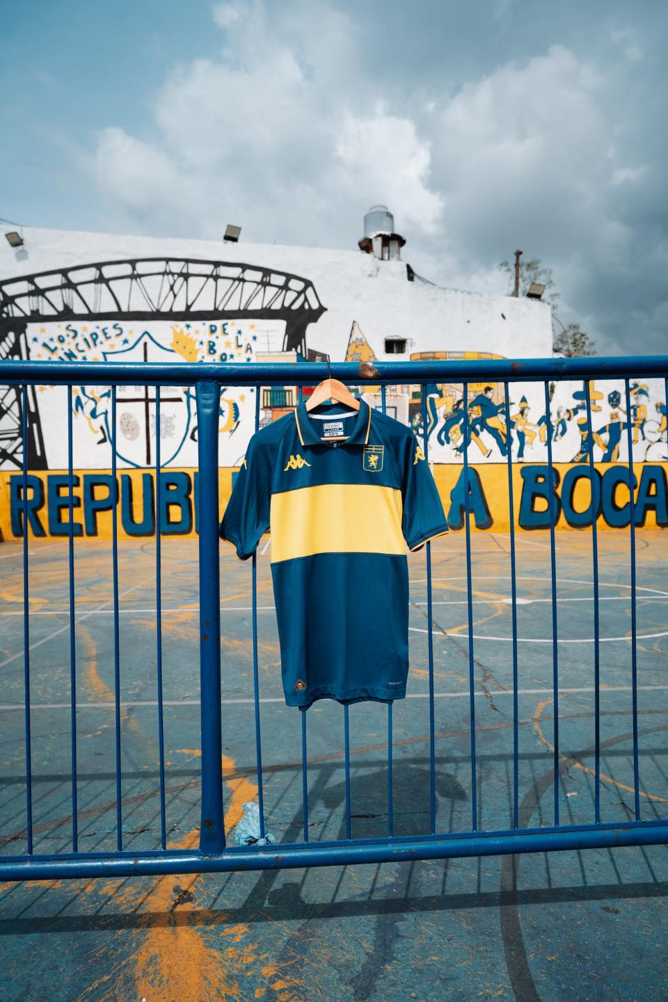 Quarta maglia del Genoa 2025: l'omaggio ai 120 anni del Boca Juniors