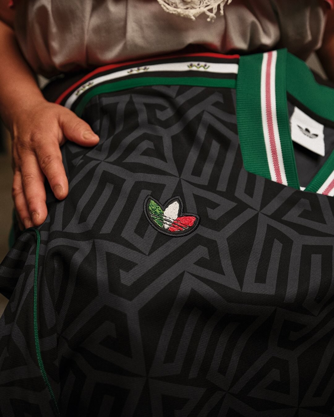La terza maglia del Messico 2026-2027 contiene uno speciale motivo MX!
