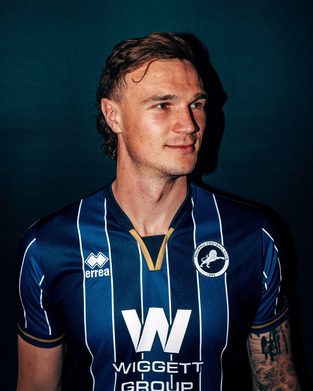 Maglia home Millwall FC 2026-2027 ispirata alla maglia di dieci anni fa