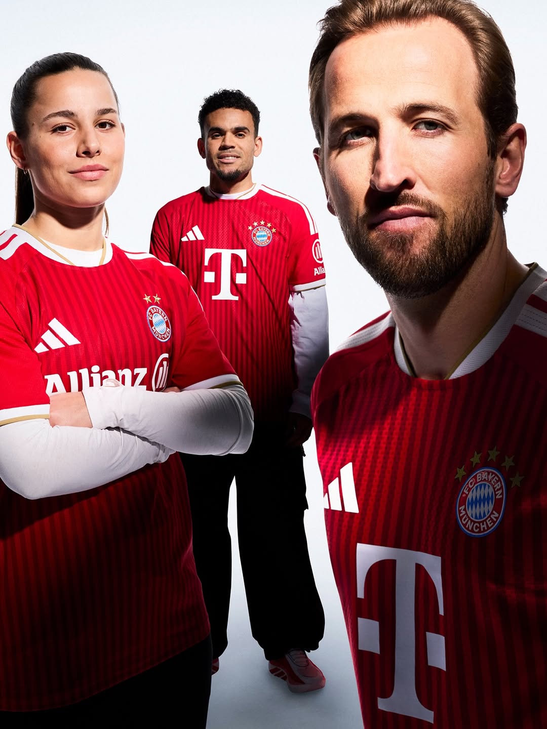 Maglia home Bayern München 2026-2027 con strisce verticali
