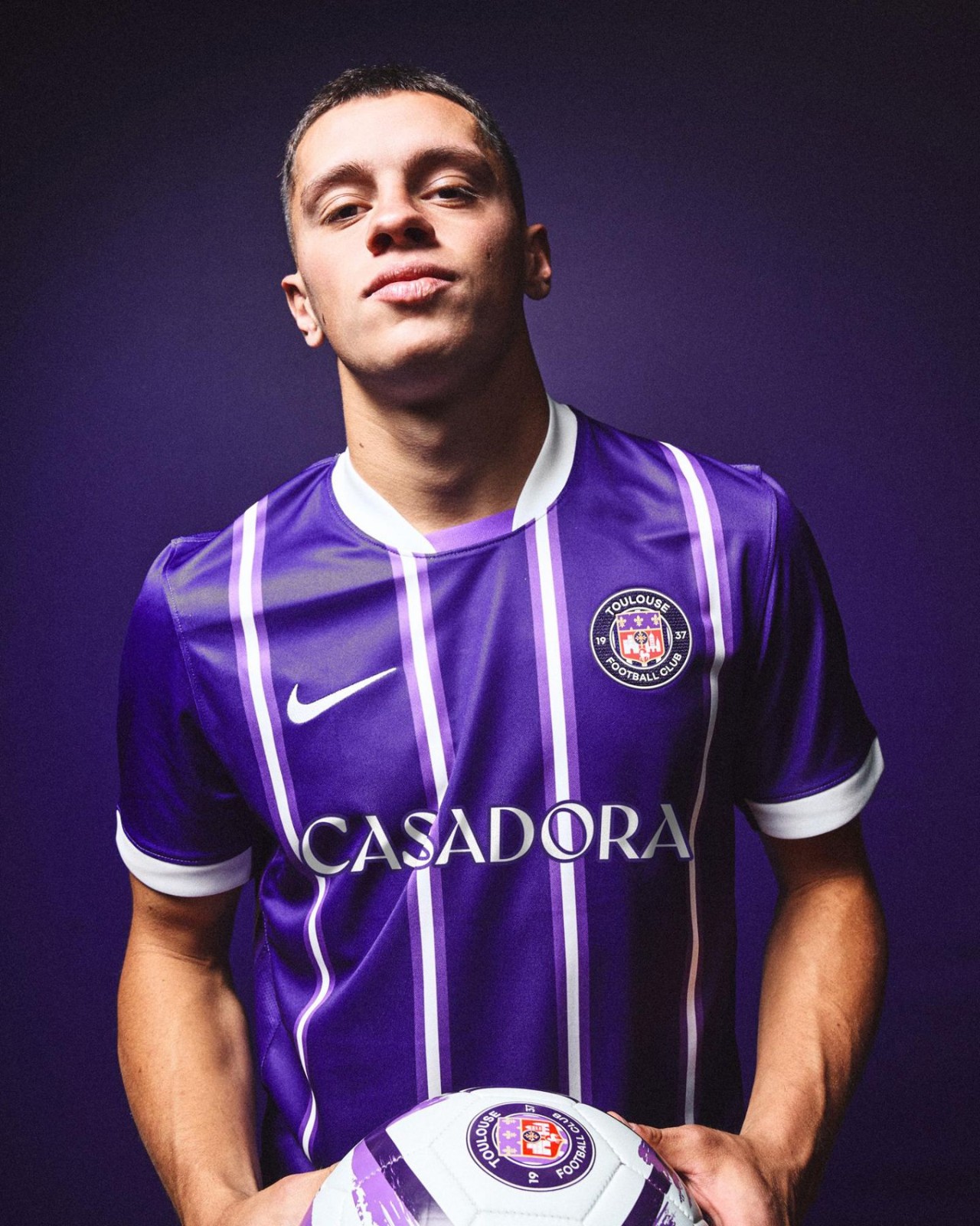 Maglie Toulouse FC 2026-2027 ispirate alle maglie 1982-1983