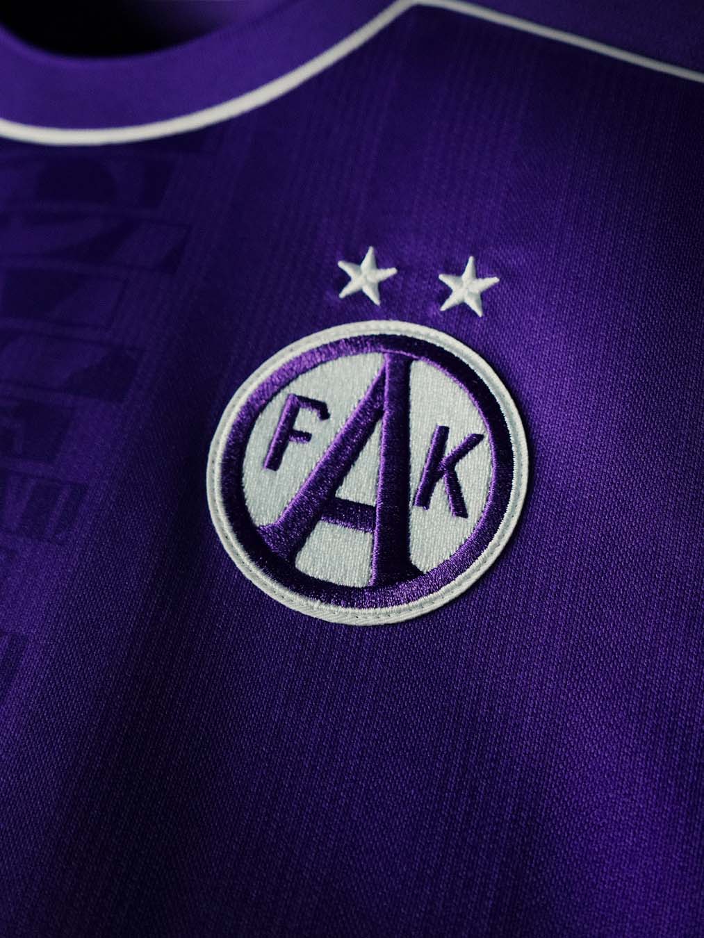Maglie FK Austria Wien 2026-2027 omaggio agli stemmi