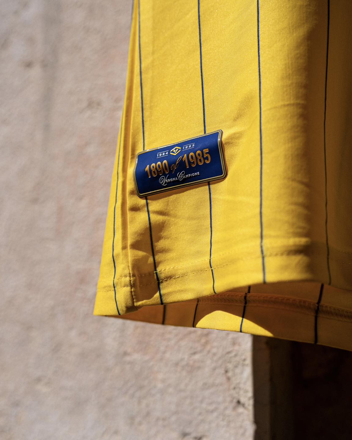 Hellas Verona e Joma celebrano i 40 anni dello Scudetto con una maglia speciale