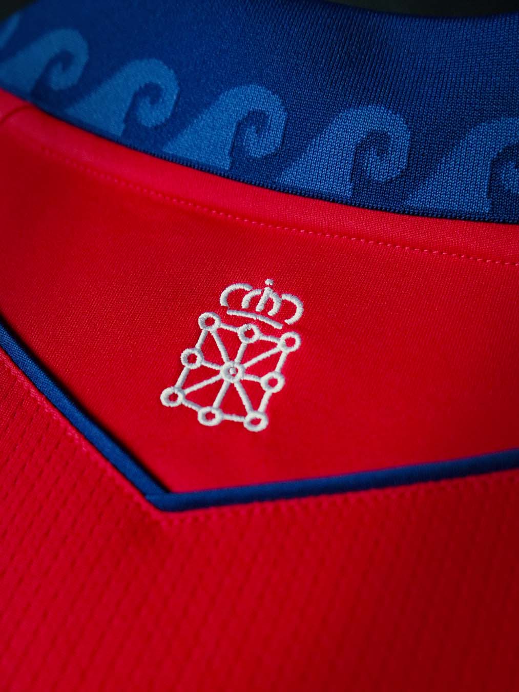 Le maglie del CA Osasuna 2026-2027 ispirate a Pamplona