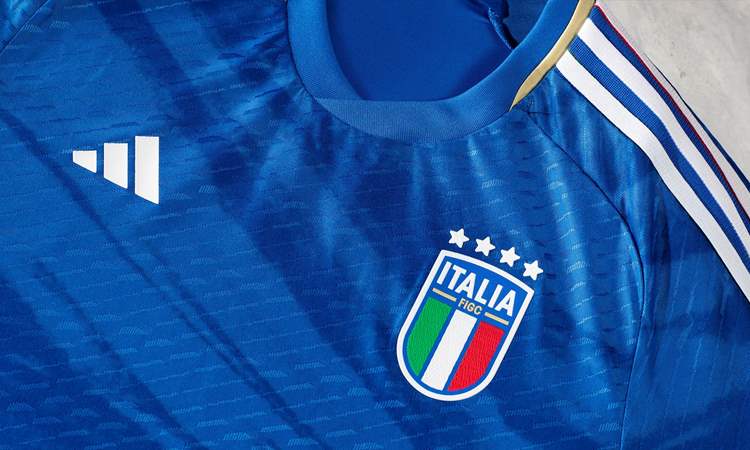 Maglietta da calcio dell’Italia adidas 2023-2024